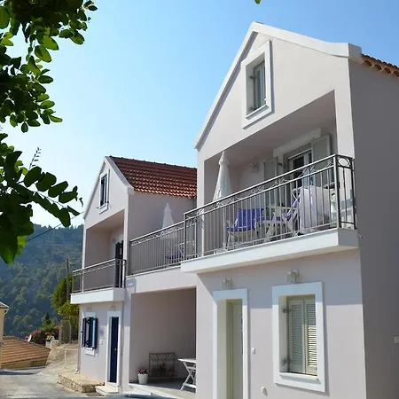 Romanza Guest house 3*